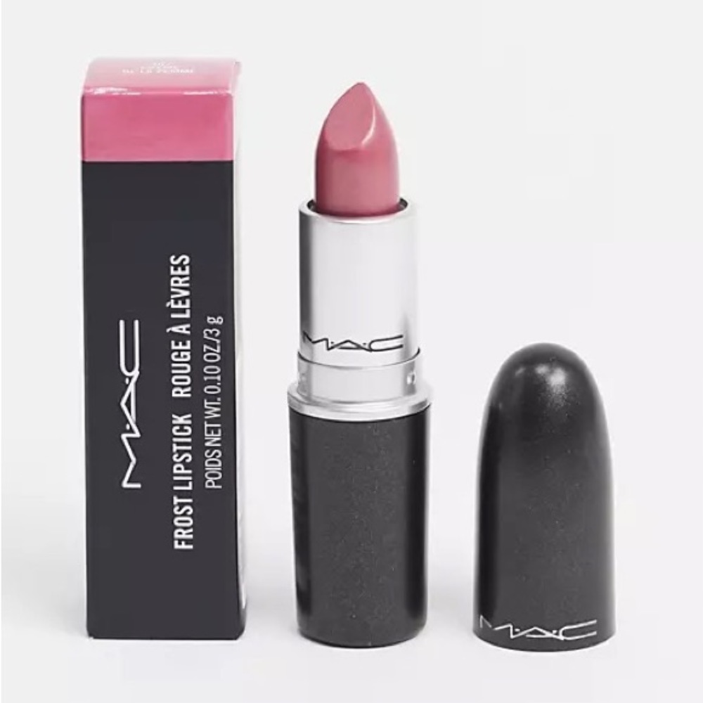 DISCONTINUED Crème de la Femme Lisptick 💄